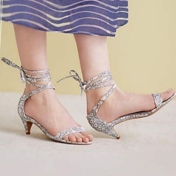 JEFFREY CAMPBELL Anthropologie Wrapped Light Grey Faux Snake Kitten Heel Size 8 - Picture 11 of 11